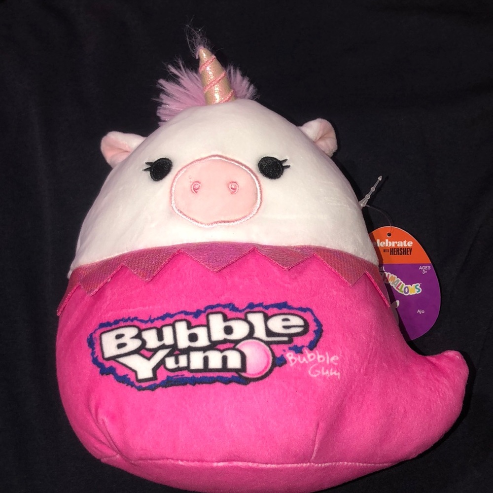 Aja Bubble Yum Squishmallow